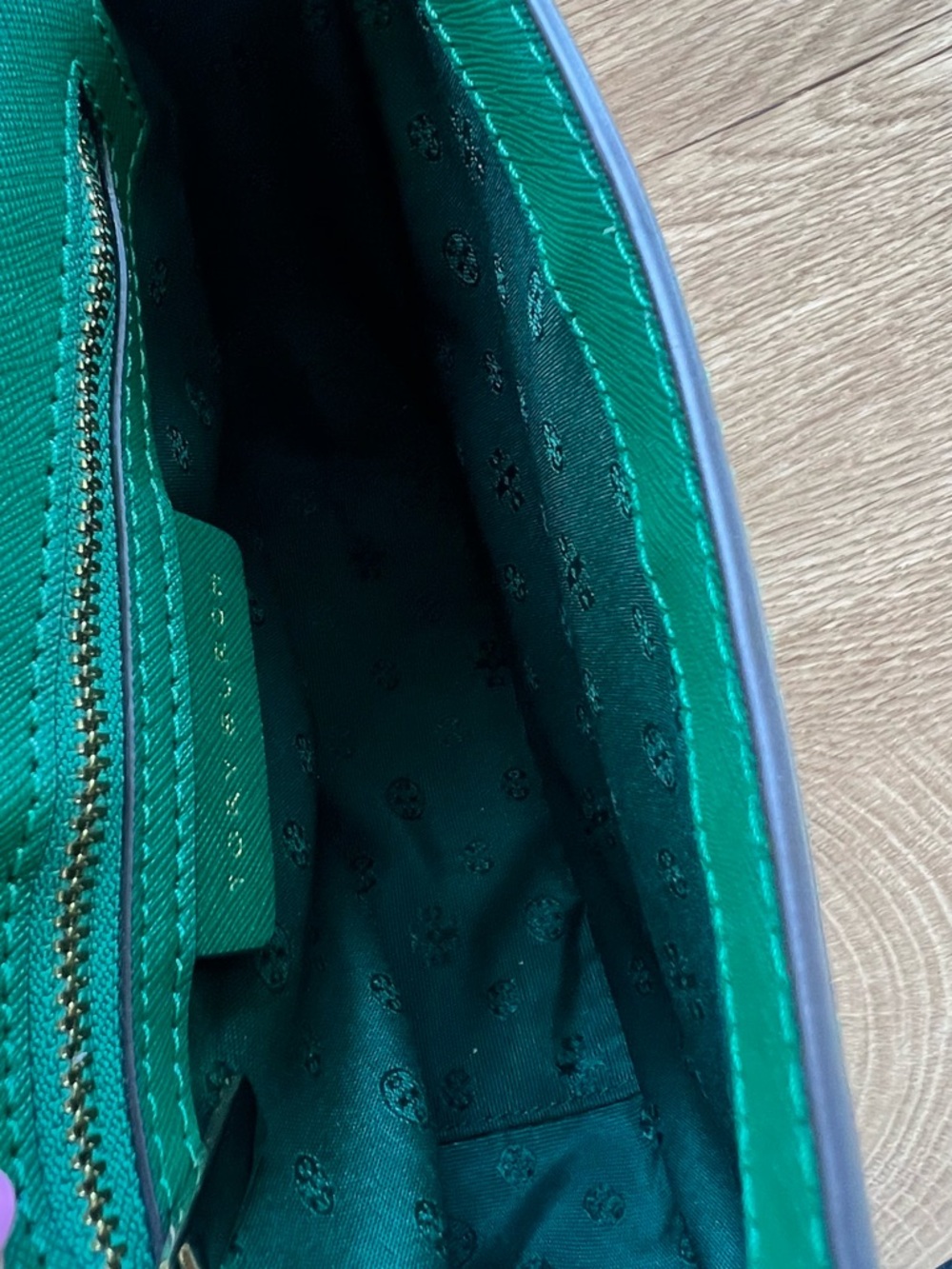 Tory Burch Emerald Green Saffiano Crossbody Saddle Bag - Picture 7 of 9
